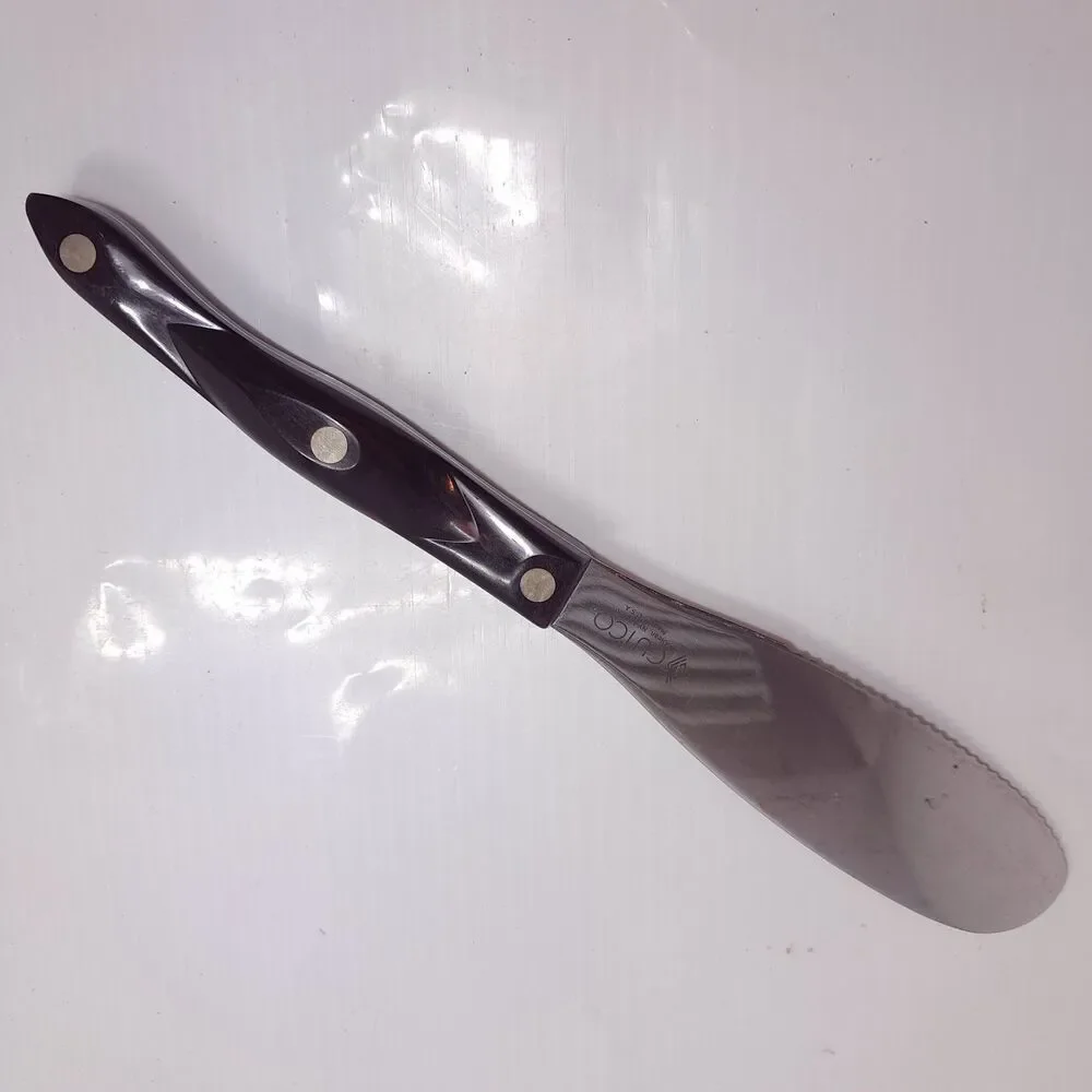 CUTCO Spatula Spreader classic brown 1768 KH serrated edge tool Olean made USA